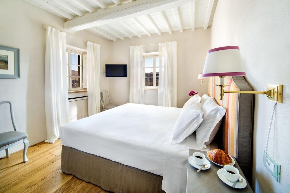 Hotel Borgo Del Cabreo 3*